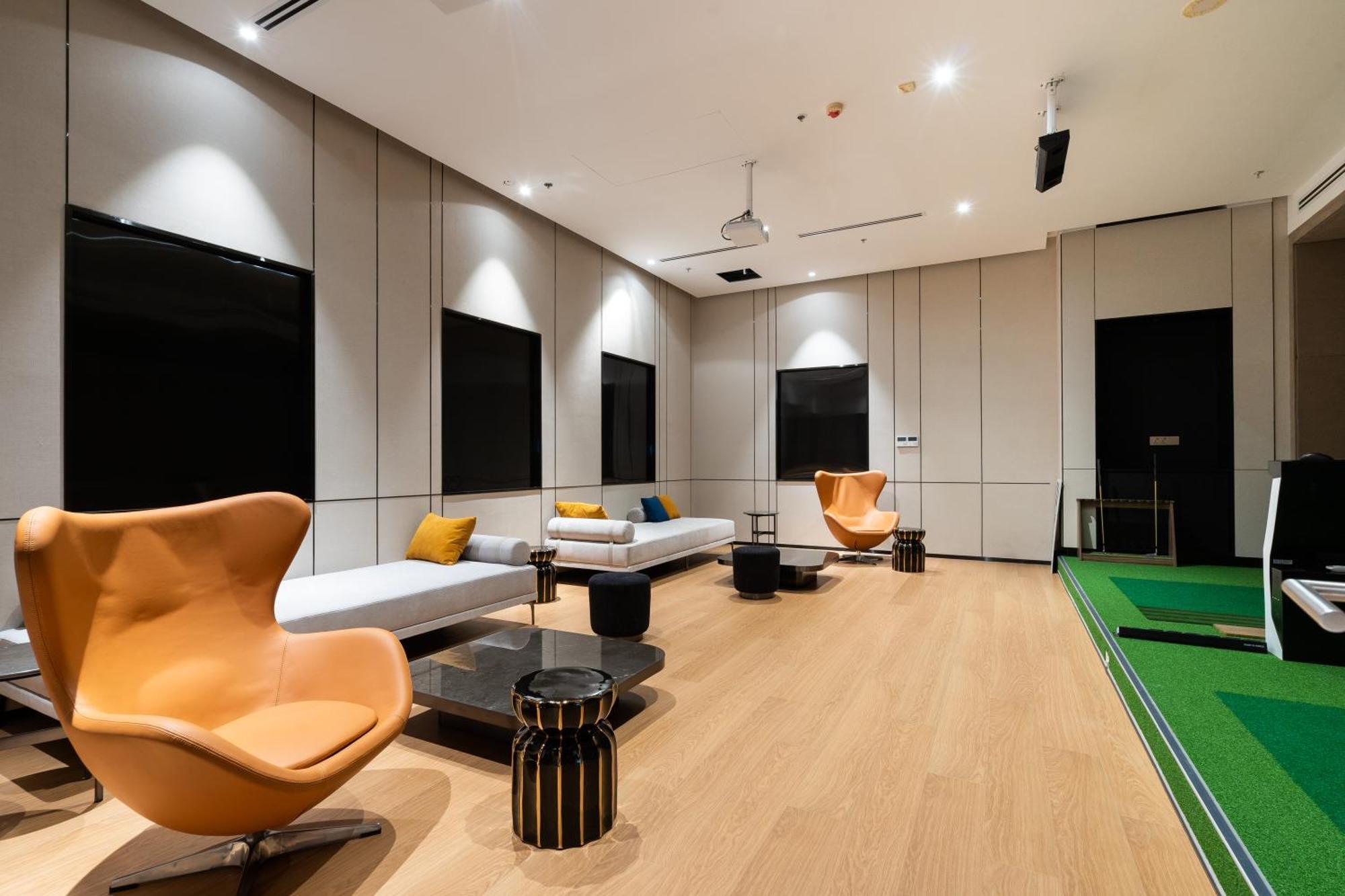 The Metropole -Complex "Opera, Crest, Galleria " -Free Pool-Gym-Sauna Room-Yoga Room Thành Pho Ho Chí Minh Esterno foto