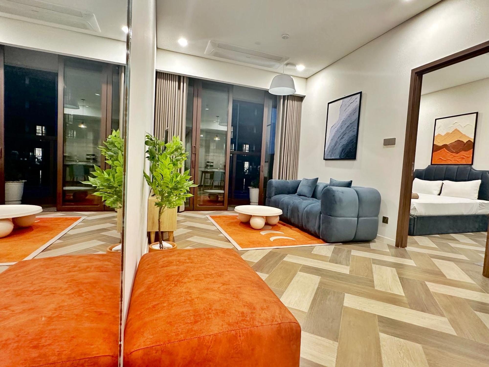 The Metropole -Complex "Opera, Crest, Galleria " -Free Pool-Gym-Sauna Room-Yoga Room Thành Pho Ho Chí Minh Esterno foto