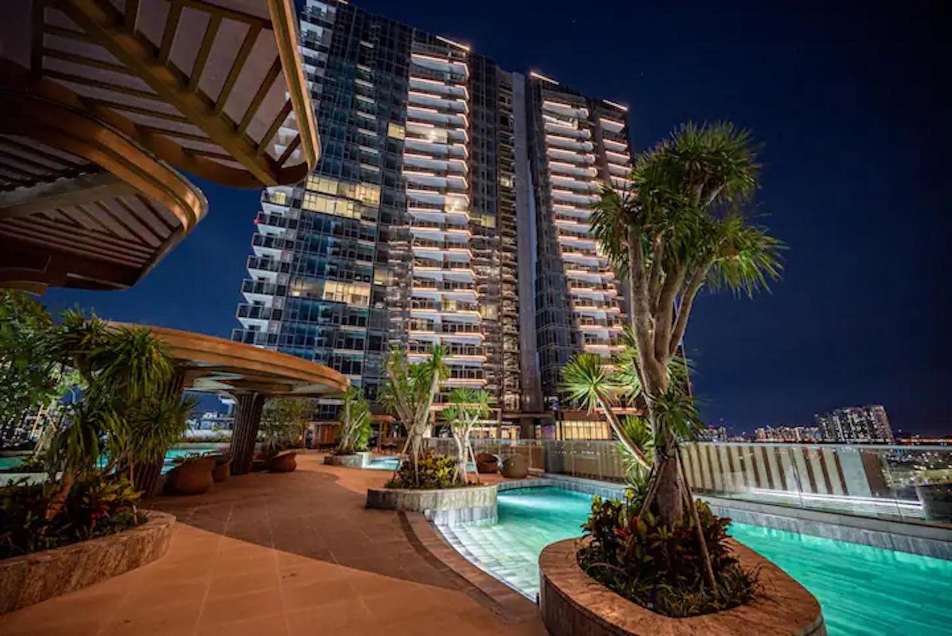 The Metropole -Complex "Opera, Crest, Galleria " -Free Pool-Gym-Sauna Room-Yoga Room Thành Pho Ho Chí Minh Esterno foto