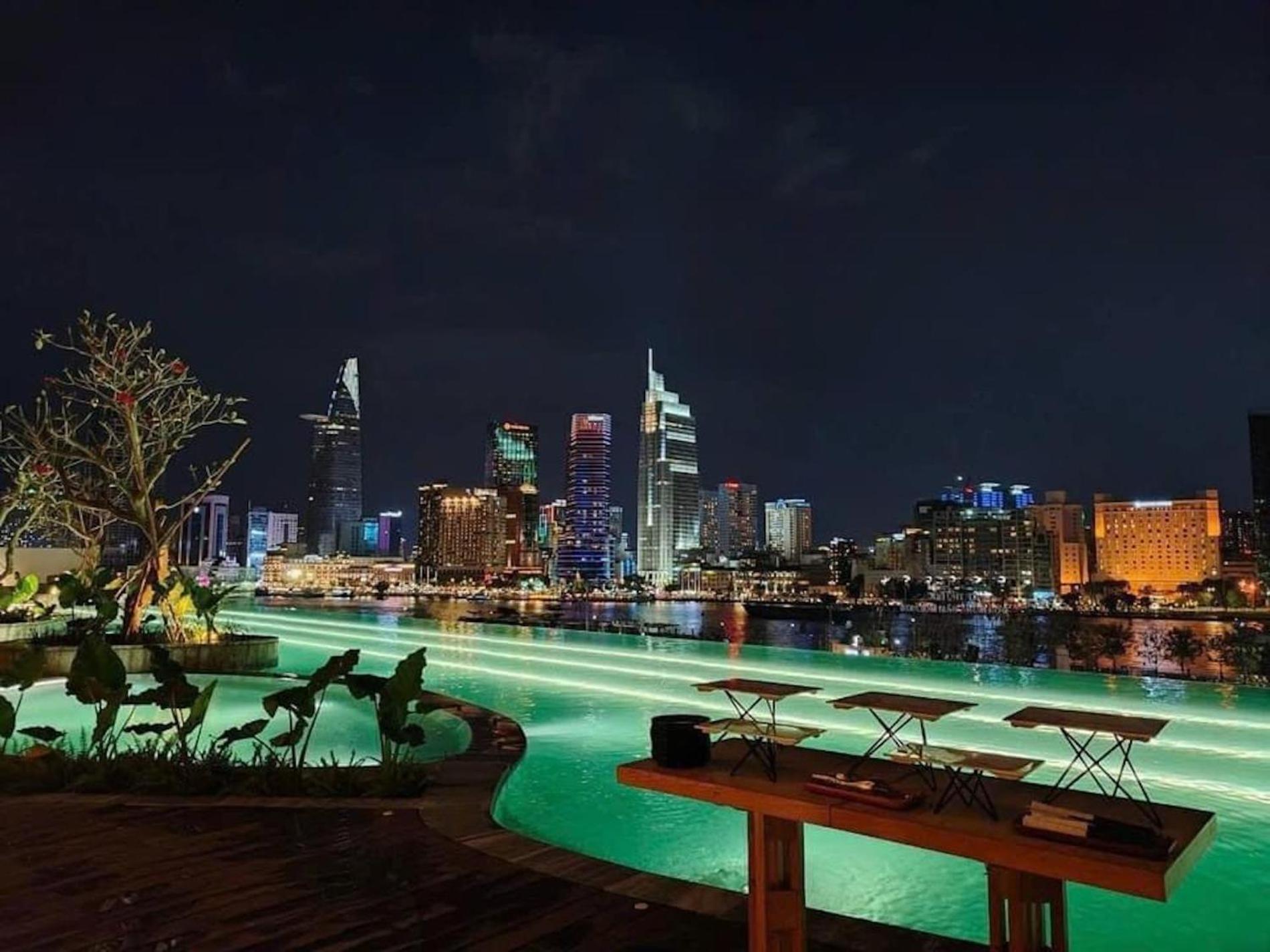 The Metropole -Complex "Opera, Crest, Galleria " -Free Pool-Gym-Sauna Room-Yoga Room Thành Pho Ho Chí Minh Esterno foto